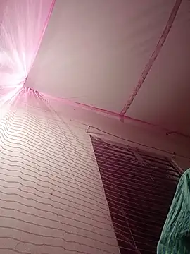 Snapshot of Hor-reka chatting on 23, 11, 2025 Hor-reka online show from 23, 11, 2025