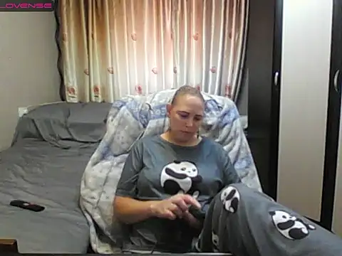 Snapshot of JenniDeep chatting on 23, 6, 2026 JenniDeep online show from 23, 6, 2026