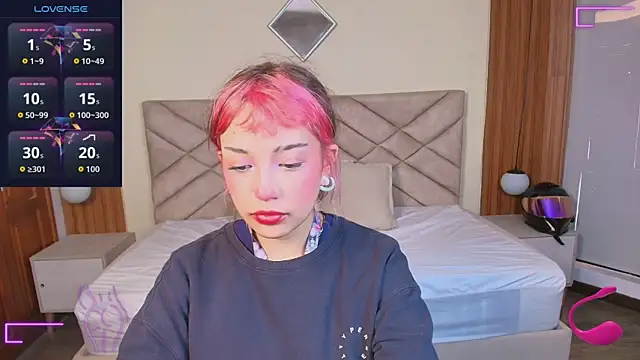 Snapshot of Laracooper_ chatting on 18, 2, 2026 Laracooper online show from 18, 2, 2026