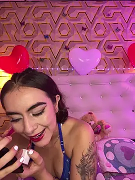 MelanyyJhonson15 online show from 19, 2, 2026