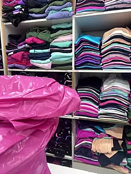 Monahliza online show from 1, 12, 2025