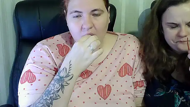 HollyXXEva online show from 29, 11, 2025