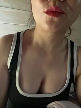 Diana-sexyy online show from 8, 4, 2026