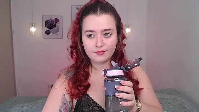 selene rouse  online show from 28, 5, 2026