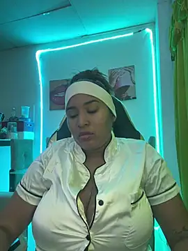 Snapshot of morena-2025 chatting on 11, 6, 2026 morena-2025 online show from 11, 6, 2026