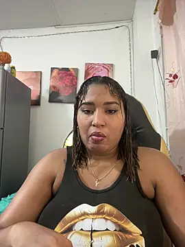 Snapshot of morena-2025 chatting on 20, 6, 2026 morena-2025 online show from 20, 6, 2026