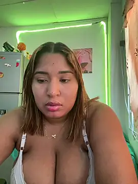 Snapshot of morena-2025 chatting on 25, 6, 2026 morena-2025 online show from 25, 6, 2026
