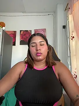 Snapshot of morena-2025 chatting on 1, 7, 2026 morena-2025 online show from 1, 7, 2026
