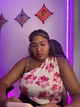 Snapshot of morena-2025 chatting on 11, 7, 2026 morena-2025 online show from 11, 7, 2026