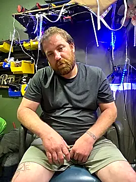 Snapshot of Txweld69 chatting on 11, 2, 2026 Txweld69 online show from 11, 2, 2026