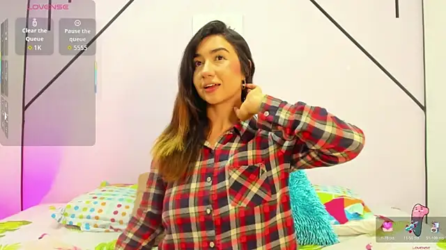 VictoriaRouge  online show from 22, 11, 2025