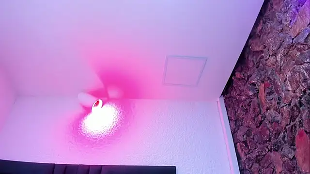 VictoriaRouge  online show from 17, 2, 2026