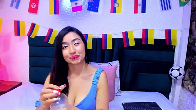 Snapshot of VictoriaRouge_ chatting on 30, 6, 2026 VictoriaRouge online show from 30, 6, 2026