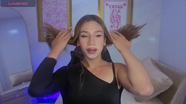 Evy Luxx v online show from 15, 2, 2026