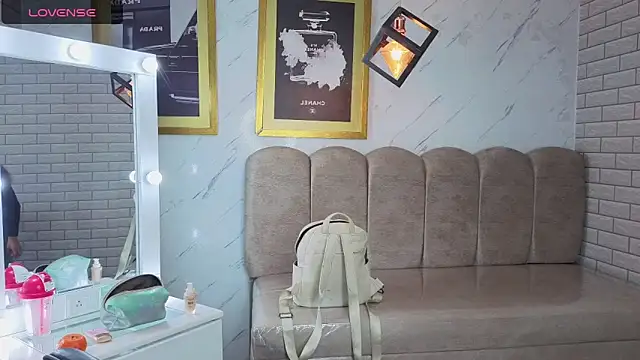 Evy Luxx v online show from 27, 2, 2026