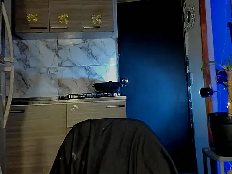 aprille15 online show from 19, 4, 2026