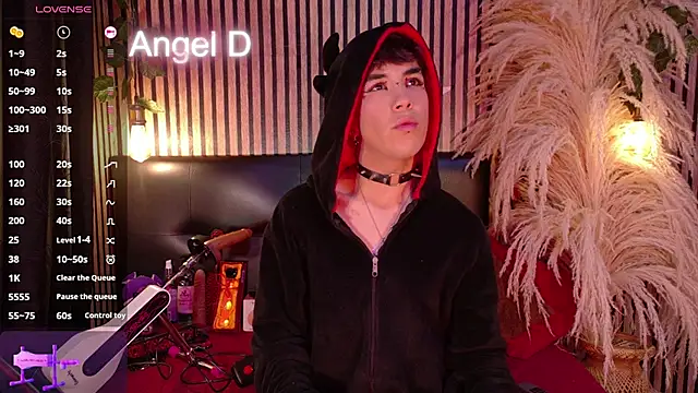 Angeldust19 online show from 4, 3, 2026