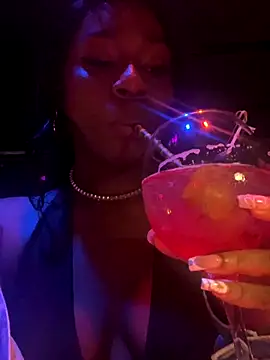 Snapshot of zyrastorm chatting on 30, 11, 2025 zyrastorm online show from 30, 11, 2025