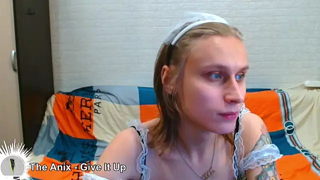 VerucaHalston online show from 22, 12, 2025