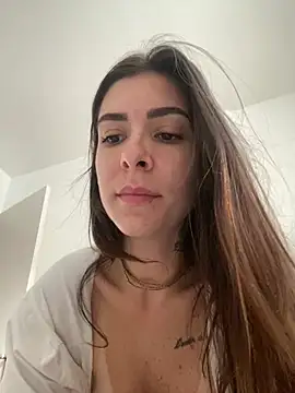 Snapshot of fer-nanda chatting on 15, 4, 2026 fer-nanda online show from 15, 4, 2026