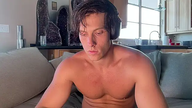 Snapshot of alex_islivee chatting on 10, 7, 2026 alex islivee online show from 10, 7, 2026