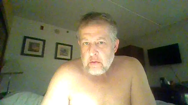 Snapshot of Mikey40wv chatting on 20, 2, 2026 Mikey40wv online show from 20, 2, 2026