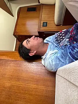 algila08 online show from 14, 4, 2026