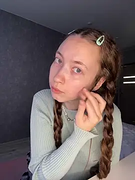 Holy Poly online show from 20, 3, 2026