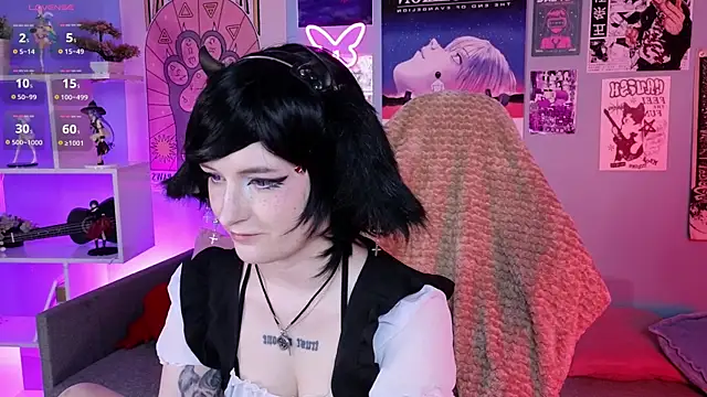 Snapshot of vronnier chatting on 17, 4, 2026 vronnier online show from 17, 4, 2026