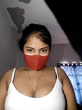 Snapshot of Red_Love_1 chatting on 21, 12, 2025 Red Love 1 online show from 21, 12, 2025