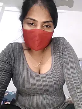 Snapshot of Red_Love_1 chatting on 6, 1, 2026 Red Love 1 online show from 6, 1, 2026