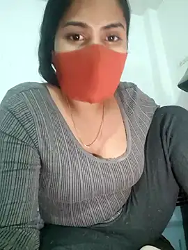 Snapshot of Red_Love_1 chatting on 7, 1, 2026 Red Love 1 online show from 7, 1, 2026