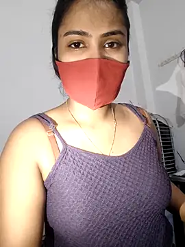 Snapshot of Red_Love_1 chatting on 11, 3, 2026 Red Love 1 online show from 11, 3, 2026