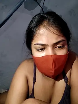 Snapshot of Red_Love_1 chatting on 14, 5, 2026 Red Love 1 online show from 14, 5, 2026