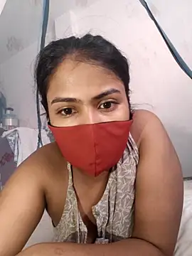 Snapshot of Red_Love_1 chatting on 19, 5, 2026 Red Love 1 online show from 19, 5, 2026