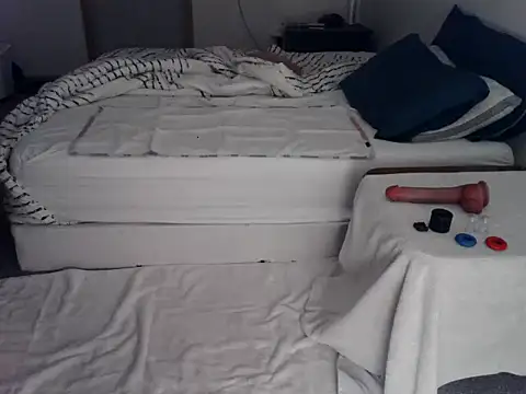 Snapshot of Redheadstud chatting on 14, 1, 2026 Redheadstud online show from 14, 1, 2026