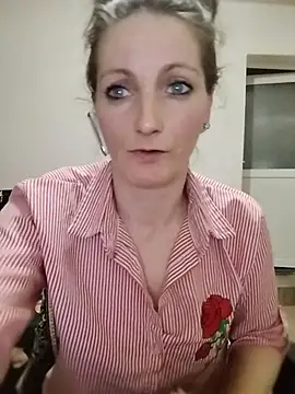 Snapshot of CrazyMaya39 chatting on 14, 4, 2026 CrazyMaya39 online show from 14, 4, 2026