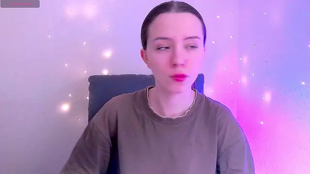 BellaVelure6767 online show from 23, 3, 2026