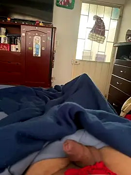 Snapshot of cris1122 chatting on 21, 11, 2025 cris1122 online show from 21, 11, 2025