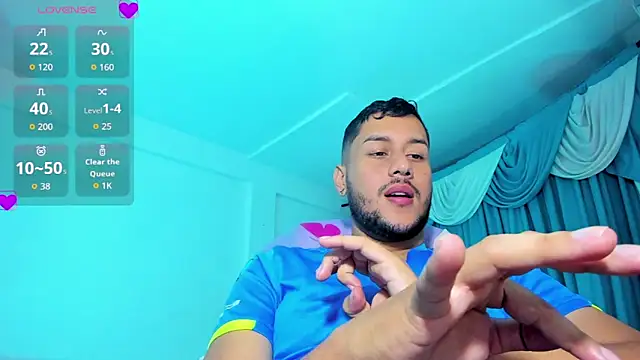 Latino Hot Boy online show from 22, 11, 2025