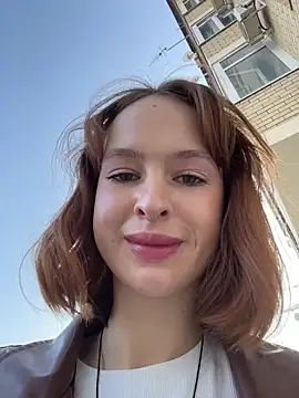 Snapshot of hani_obsessed chatting on 27, 11, 2025 hani obsessed online show from 27, 11, 2025