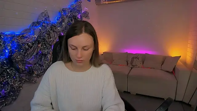 Snapshot of SandraLindsey chatting on 25, 11, 2025 SandraLindsey online show from 25, 11, 2025