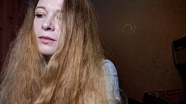 RomonaBustad online show from 22, 12, 2025