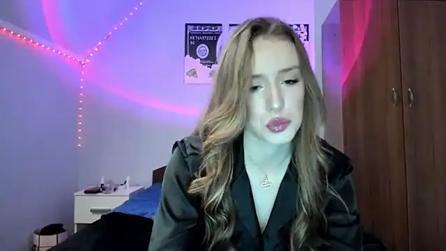 tinyglow online show from 19, 12, 2025