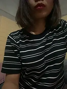 Snapshot of Trangbabylove chatting on 1, 7, 2026 Trangbabylove online show from 1, 7, 2026