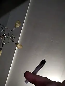 Snapshot of platone09 chatting on 13, 12, 2025 platone09 online show from 13, 12, 2025