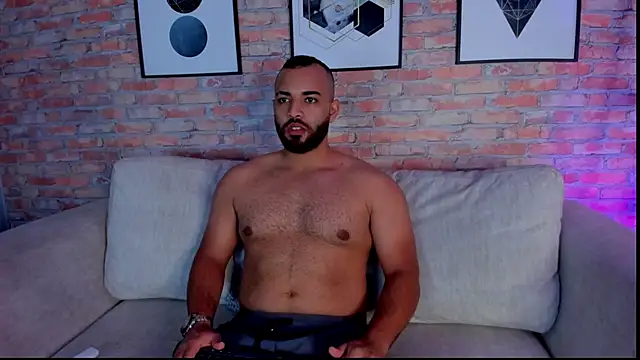 Chris Varden online show from 7, 2, 2026