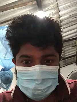 Snapshot of dreamframe chatting on 4, 3, 2026 dreamframe online show from 4, 3, 2026