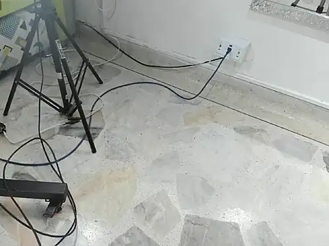 noa-camila online show from 25, 11, 2025