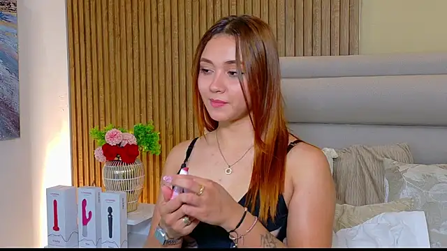 Snapshot of LondraBlush chatting on 11, 5, 2026 LondraBlush online show from 11, 5, 2026